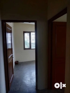 2room set spacious and sunny