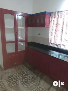 3 BHK GROUND FLOOR HOUSE FAMILY VYTTILA NEAR HUB