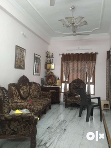 6BHK TRIPLEX HOUSE FOR SALE C SECTOR