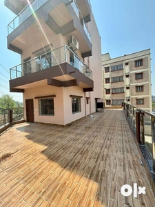 Airy, spacious beautiful flat with large terrace