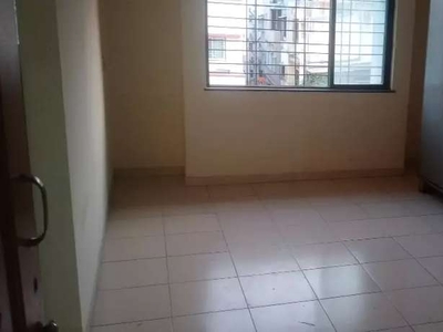 Big 3 bhk flat available for couples near Cummins college