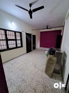 Flat on rent in good location