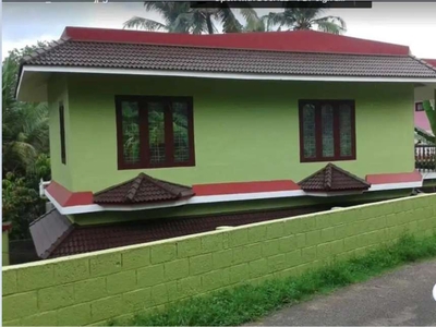 House for Rent in proper in Heart of Kottarakara Town