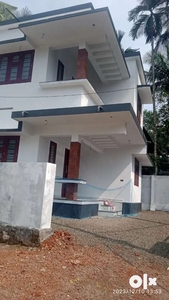 Karaparamba krishnan nair road nr cp building 5BHK house for rent