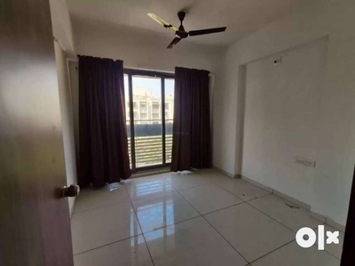Kitchen Fix 3 Bhk Flat Available For Rent In Gota