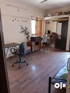 Looking for a replacement in a single occupancy room in 4BHK