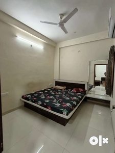 Luxurious 1bhk flat in pushp vihar near Bombay hospital - NO brokerage