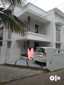 NEW 4 BHK INDEPENDENT UNFURNISHED HOUSE FAMILY EROOR