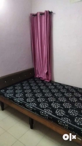 owner free room set for single boy