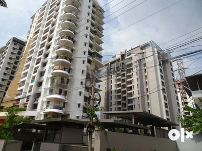 Rent RDS Legacy Panampally Nagar 1750 sqft 3 Bhk semi furnished flat