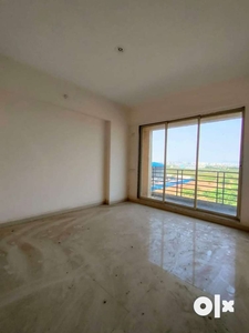 road facing 2bhk flat in available for rent in ulwe