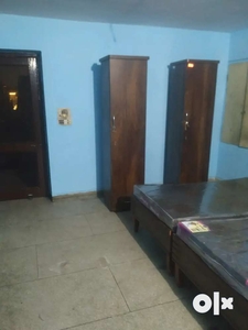 Tolet for boys with attached bathroom no timing issue