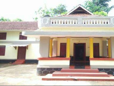 Traditional house for rent in Peringode, Palakkad