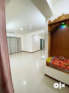 Well Maintain Fully Furnished 3Bhk Flat For Rent In Satellite