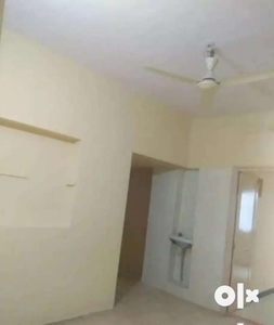 Well maintained 2BHK FLAT with proper ventilation across the flat