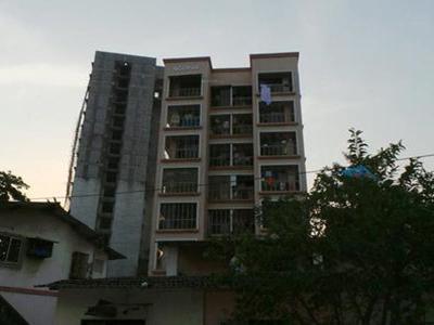 Reputed Builder Noopur Apartment in Malad West, Mumbai