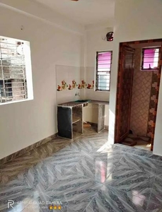 1 RK Flat for rent in South Dum Dum, Kolkata - 350 Sqft
