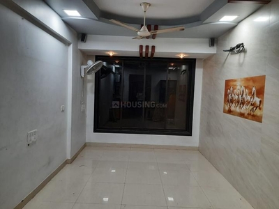 2 BHK Flat for rent in Seawoods, Navi Mumbai - 1000 Sqft