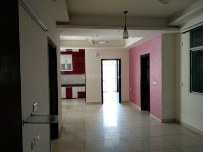 3 BHK Flat for rent in Siddharth Vihar, Ghaziabad - 1380 Sqft