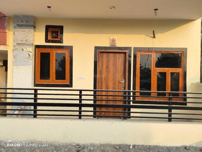 3 BHK Flat for rent in Sector 72, Faridabad - 1500 Sqft