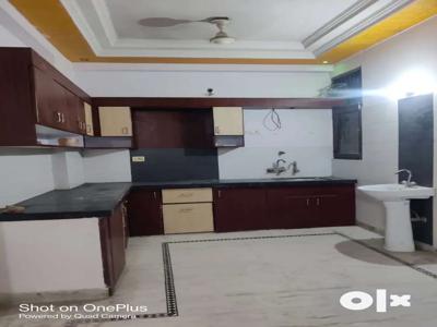 Available 3 Bhk Semi Furnished 2nd Floor Flat