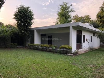 4 BHK Independent House for rent in Sainik Farm, New Delhi - 5000 Sqft