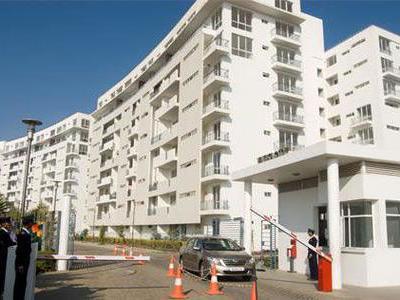 4 BHK Flat / Apartment For SALE 5 mins from Sector-49