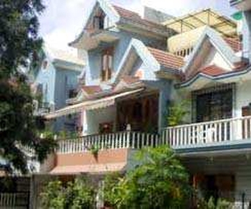 6 BHK House 4000 Sq.ft. for Sale in