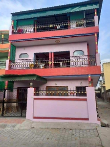 8 BHK House 1000 Sq.ft. for Sale in Madhu Nagar, Agra