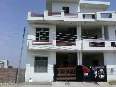 House 1100 Sq.ft. for Sale in