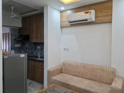 1 BHK Flat for rent in Karampura, New Delhi - 370 Sqft