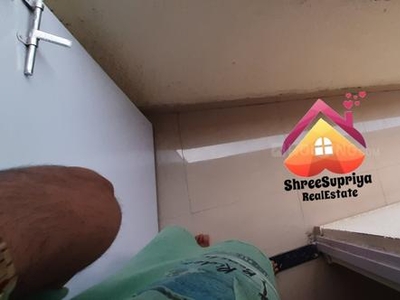 1 RK Flat for rent in Karve Nagar, Pune - 450 Sqft
