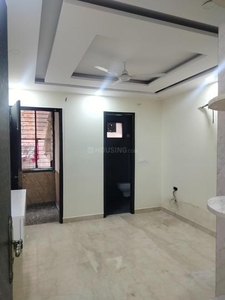 2 BHK Flat for rent in Raja Garden, New Delhi - 800 Sqft