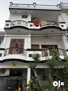 3.5 floor Beautiful House with Riverview in Jigar Colony