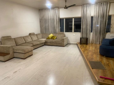 4 BHK Flat for rent in Hadapsar, Pune - 2500 Sqft