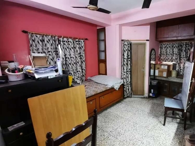 IMMEDIATE SALE: Compact flat for sale in well-connected area