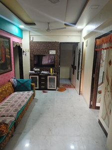 2 BHK Flat for rent in Borivali East, Mumbai - 580 Sqft