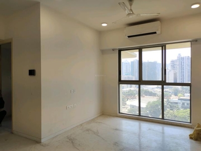 2 BHK Flat for rent in Jogeshwari West, Mumbai - 901 Sqft