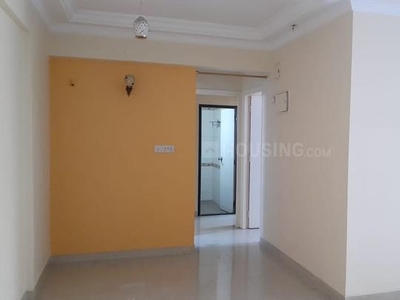 2 BHK Flat for rent in Kandivali East, Mumbai - 825 Sqft