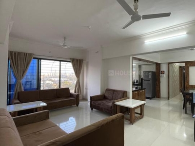 2 BHK Flat for rent in Kandivali West, Mumbai - 825 Sqft