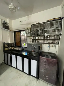 2 BHK Flat for rent in Vile Parle West, Mumbai - 700 Sqft