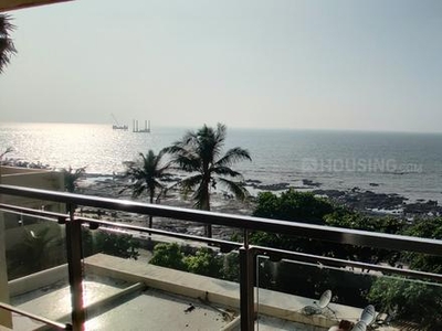 3 BHK Flat for rent in Bandra West, Mumbai - 1200 Sqft