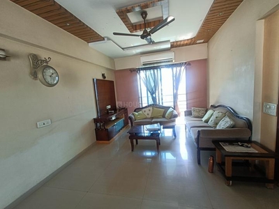 3 BHK Flat for rent in Dadar East, Mumbai - 1750 Sqft