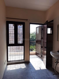 1 BHK Flat for rent in Sarita Vihar, New Delhi - 650 Sqft