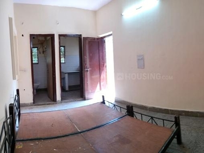 1 RK Flat for rent in Paschim Vihar, New Delhi - 200 Sqft