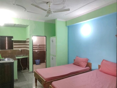 1 RK Flat for rent in Sector 73, Noida - 180 Sqft