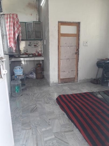 1 RK Independent House for rent in Sector 31, Noida - 300 Sqft