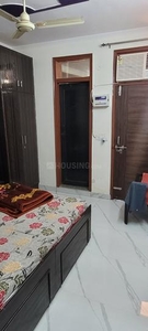 2 BHK Flat for rent in Dwarka Mor, New Delhi - 765 Sqft