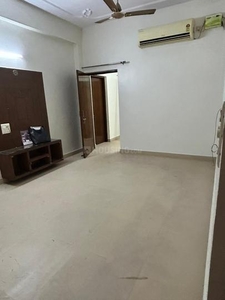 2 BHK Flat for rent in Pitampura, New Delhi - 1000 Sqft