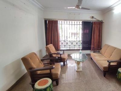 2 BHK Flat for rent in Santacruz West, Mumbai - 800 Sqft
